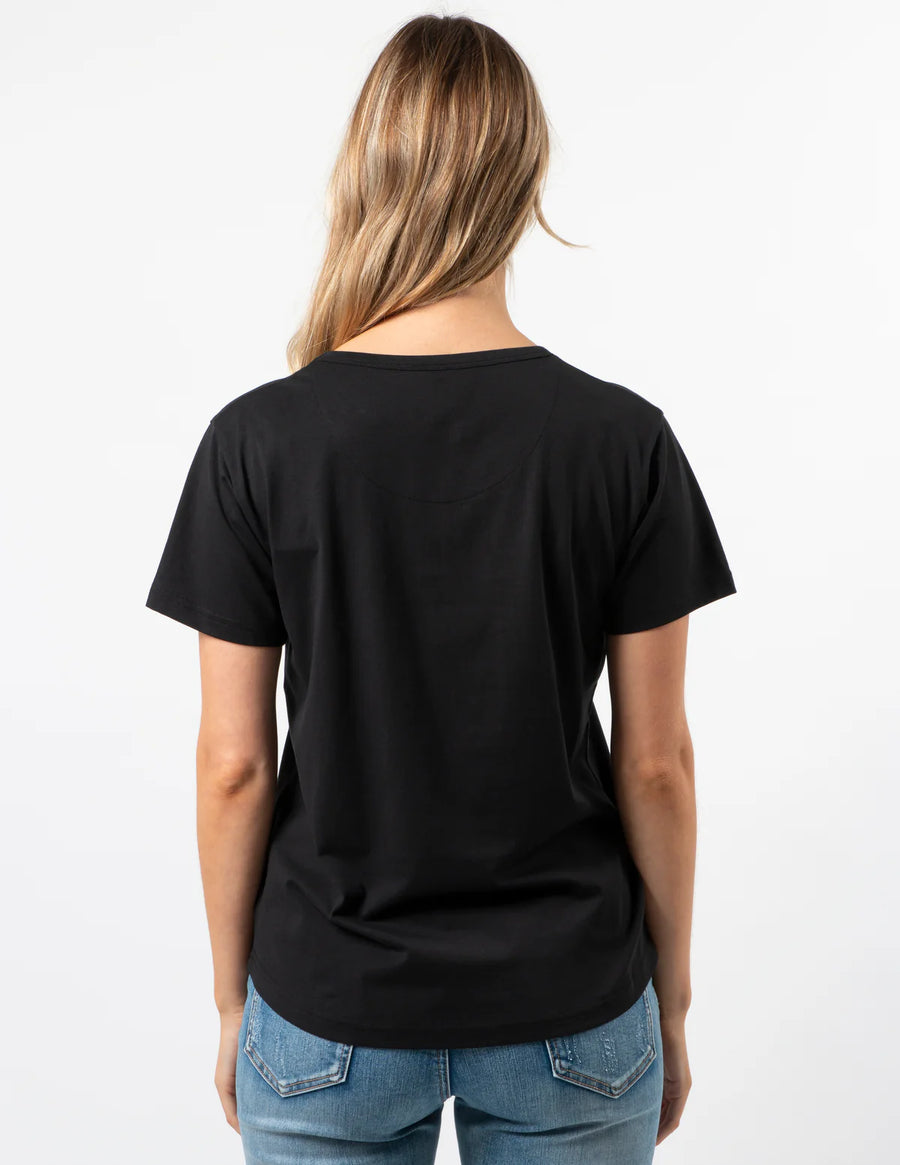 Villa Tee - Black